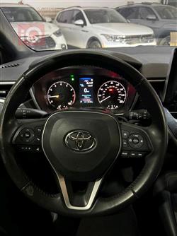 تۆیۆتا کرۆلا هاچباک